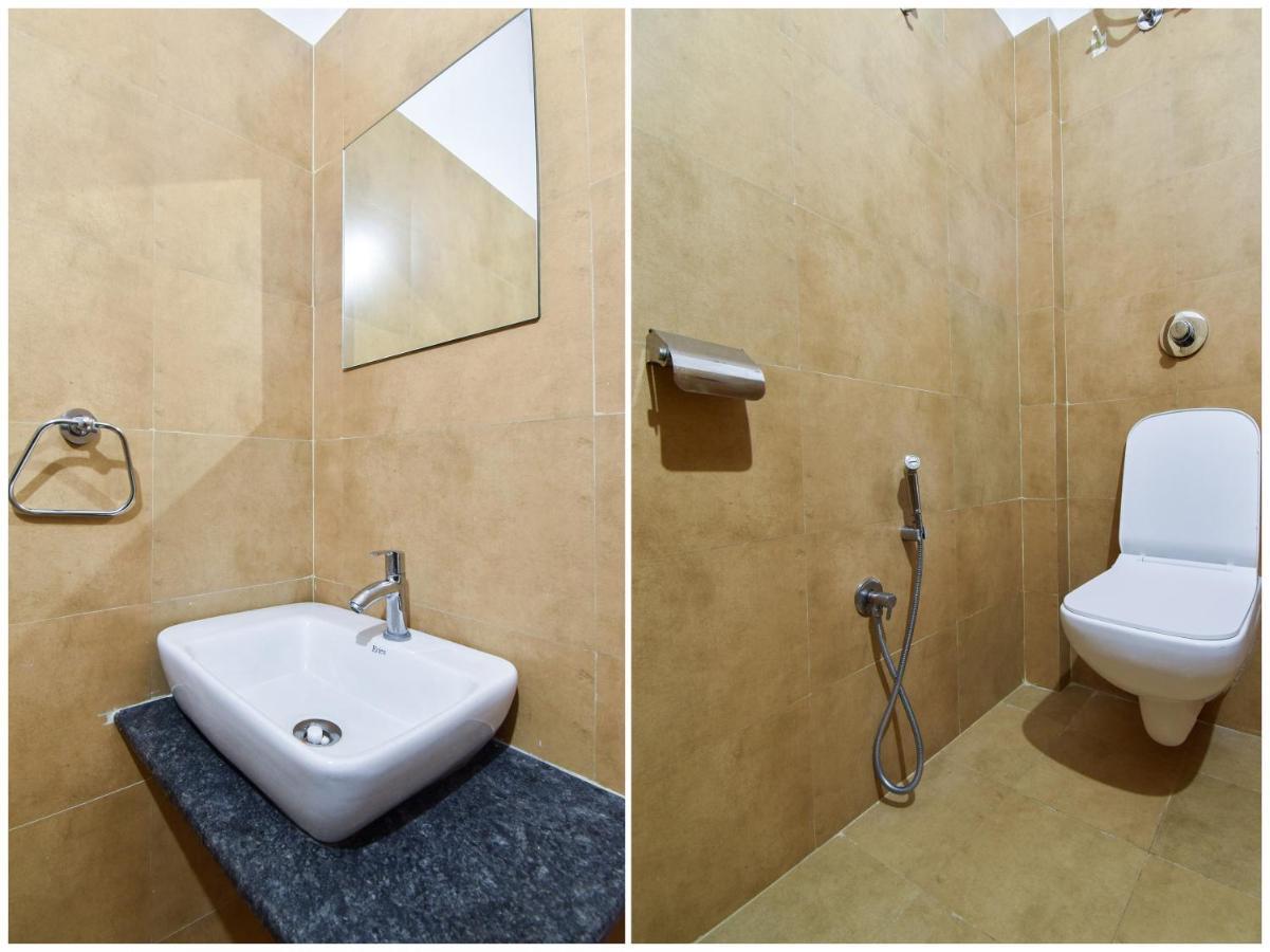 Oyo Townhouse 498 Hotel Western นาคปุระ ภายนอก รูปภาพ